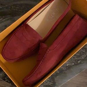 Authentic TODs loafers red suede beautiful in box
